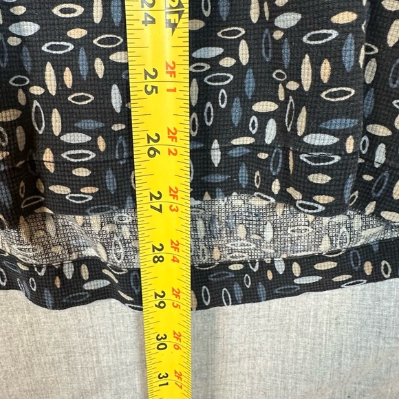 H&H Men Black %100 Silk SurfBoard Patterned Button Up Shirt - Picture 7 of 9